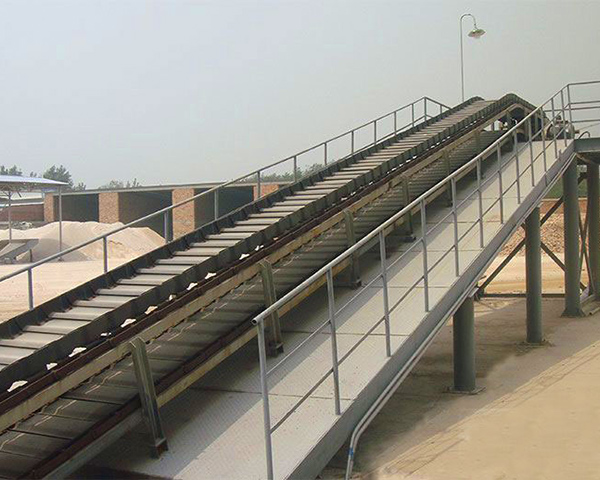 皮帶輸送機